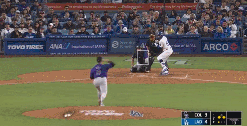 天空才是极限💥大谷翔平达成52轰52盗,继续刷新MLB历史纪录!